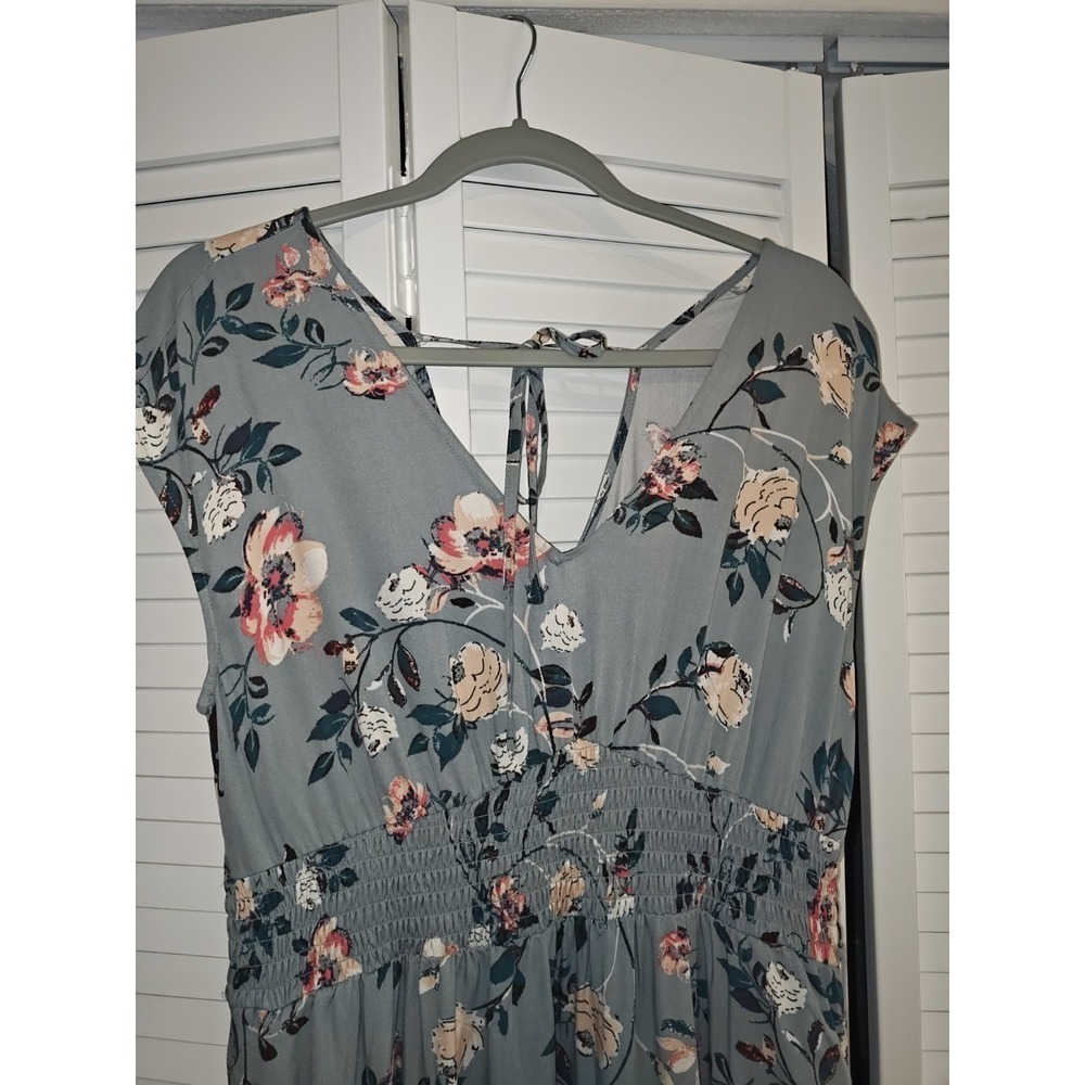 Maurices Womens M Blue Floral Midi Dress Smocked Waist Keyhole Back - Picture 3 of 12